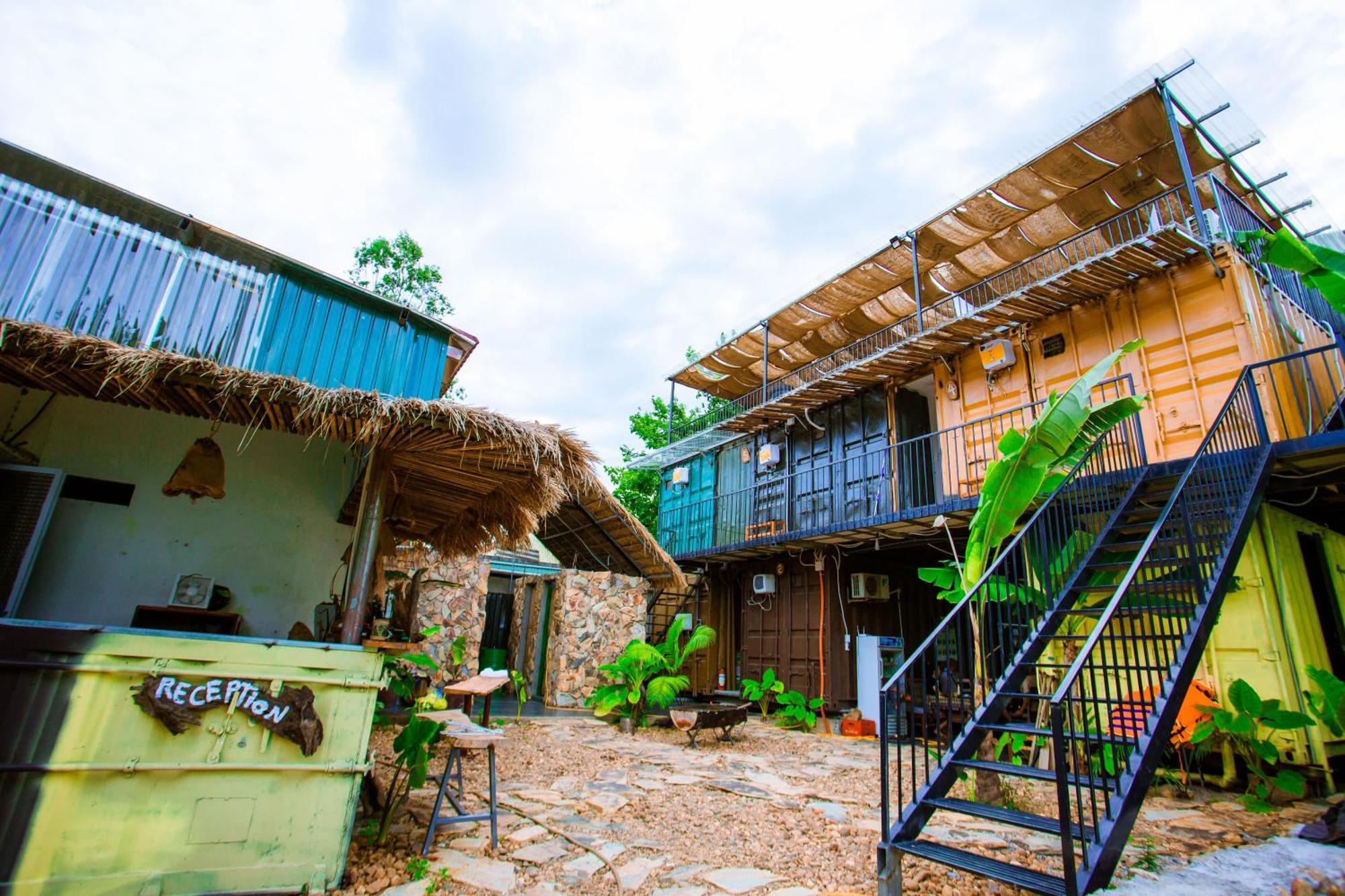 Phong Nha A Little Leaf Homestay Exterior foto